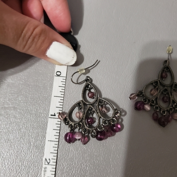 3/$15 Purple bead dangling earrings - Picture 4 of 5